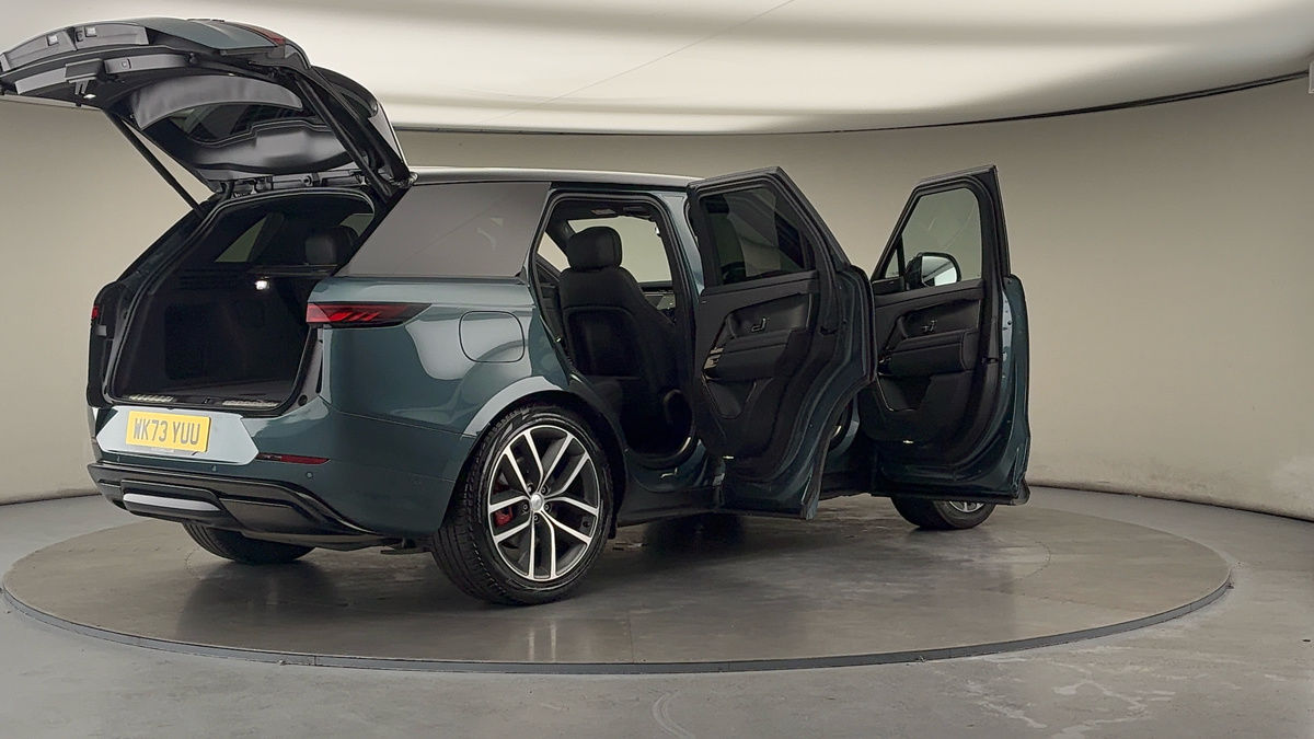 More views of Land Rover Range Rover Sport