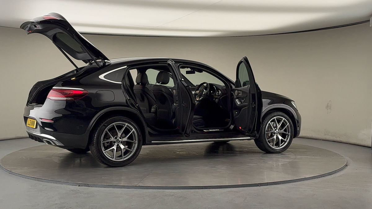 More views of Mercedes-Benz GLC