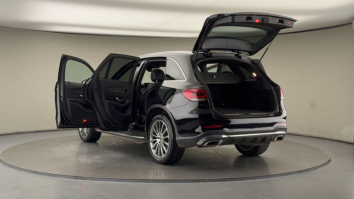 Mercedes-Benz GLC Image 23