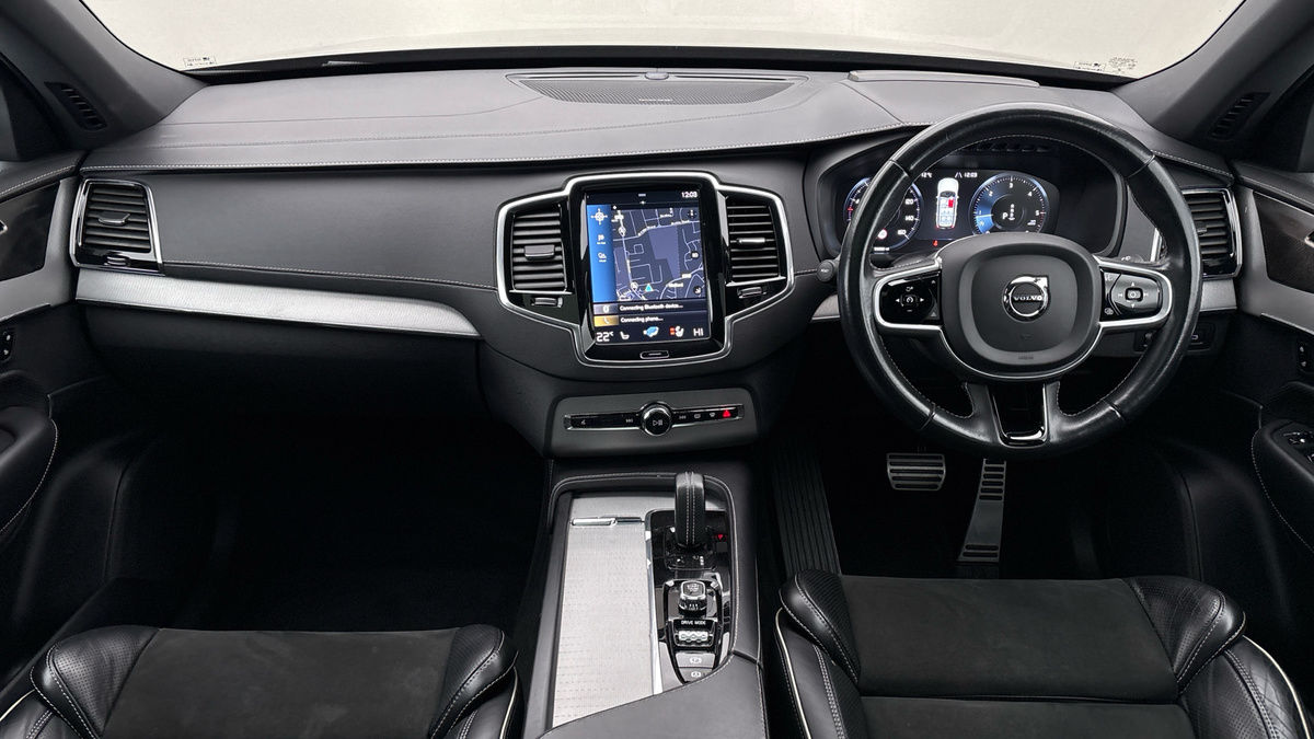 Volvo XC90 Image 24