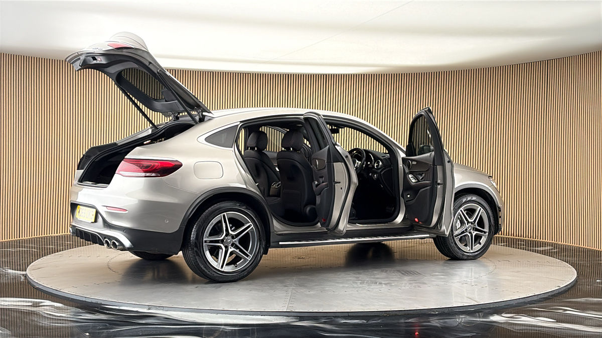 More views of Mercedes-Benz GLC