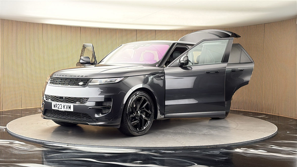 More views of Land Rover Range Rover Sport