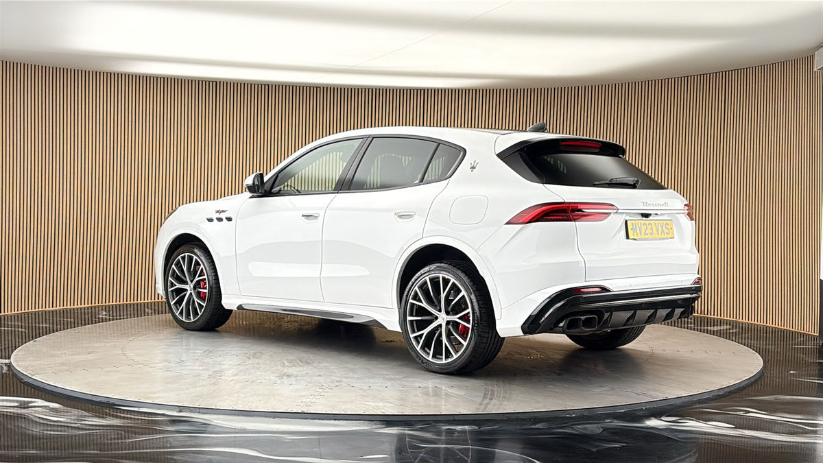 More views of Maserati Grecale