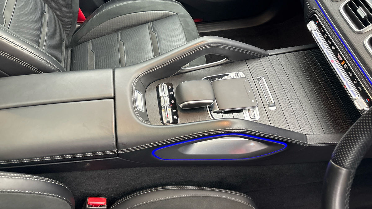 Mercedes-Benz GLE Image 18