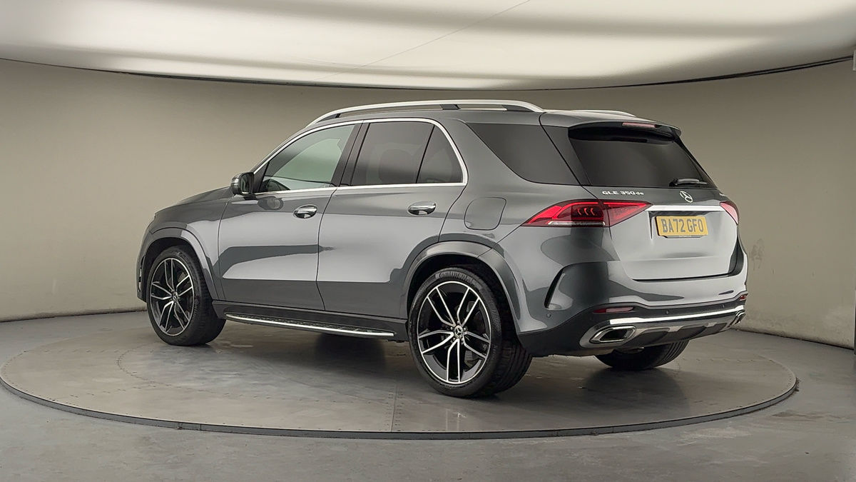 More views of Mercedes-Benz GLE