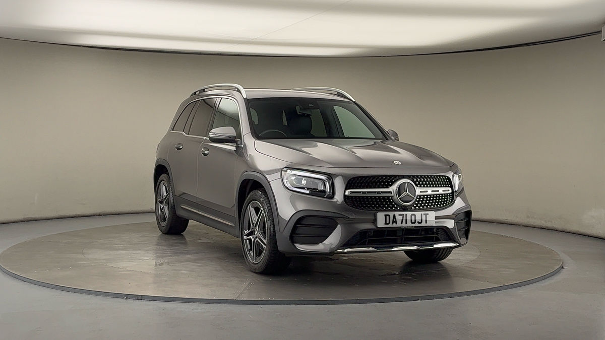 More views of Mercedes-Benz GLB