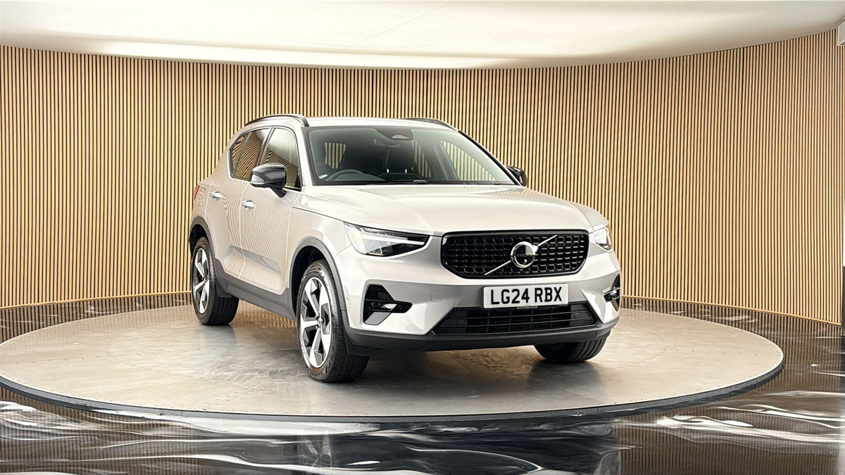 More views of Volvo XC40