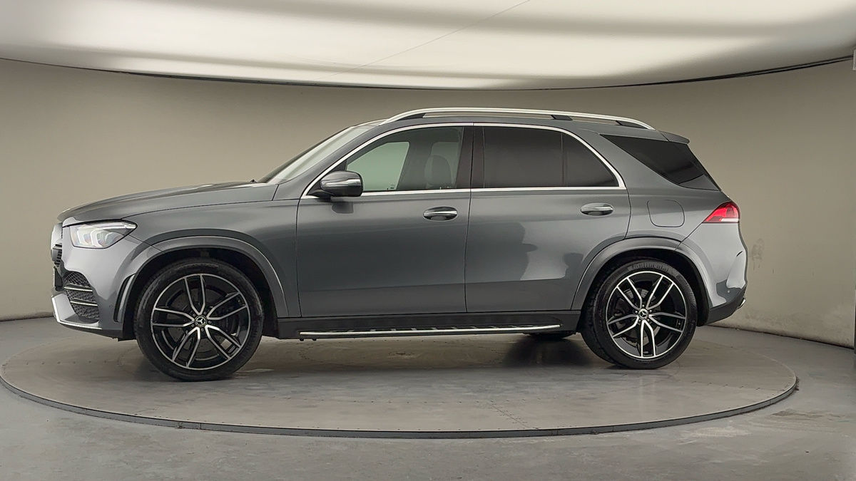 More views of Mercedes-Benz GLE