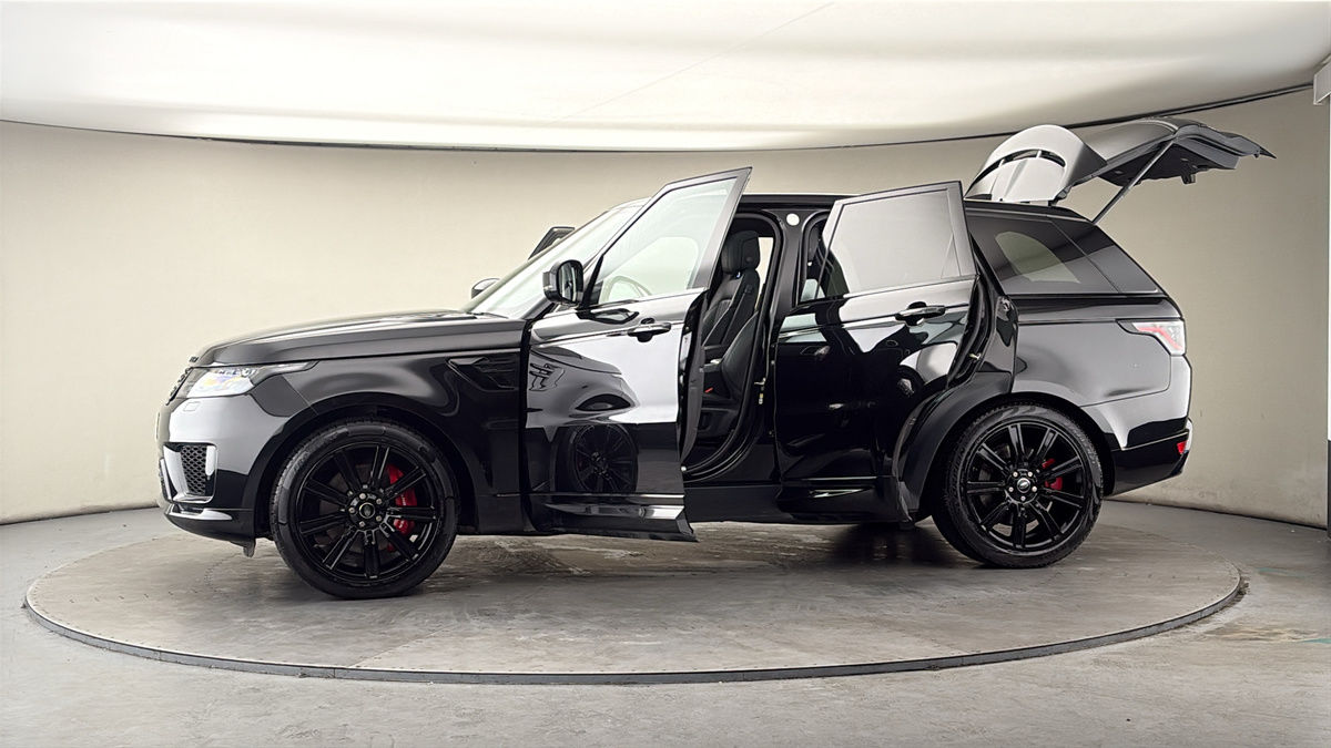 More views of Land Rover Range Rover Sport