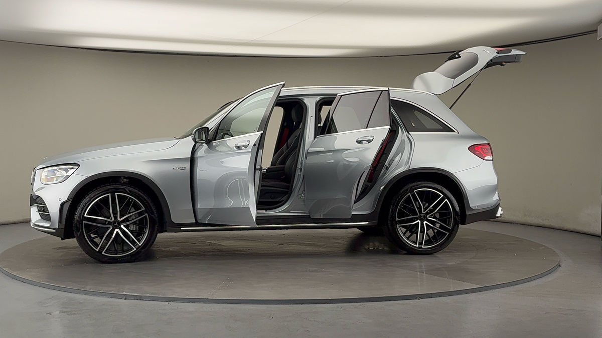 More views of Mercedes-Benz GLC