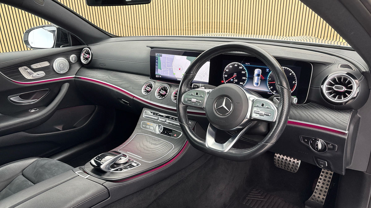 Mercedes-Benz E Class Image 5
