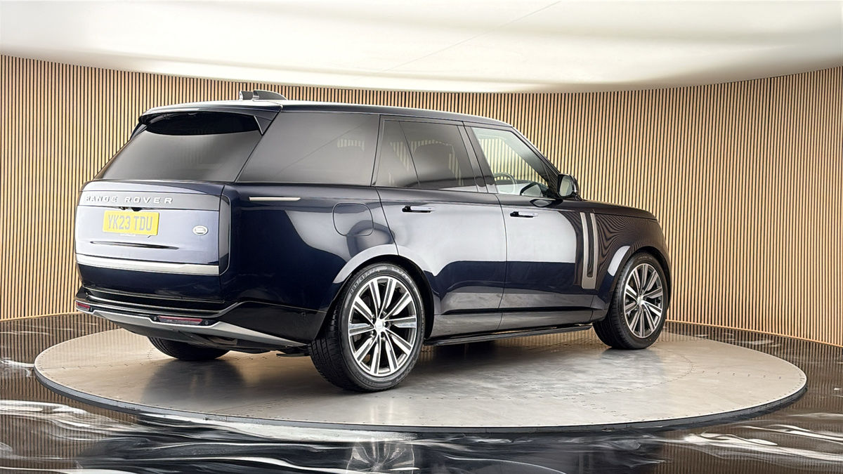 Land Rover Range Rover Image 21