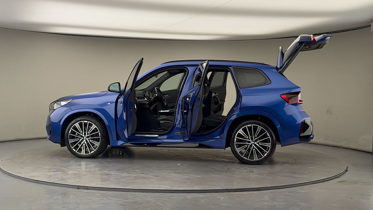 More views of BMW X1