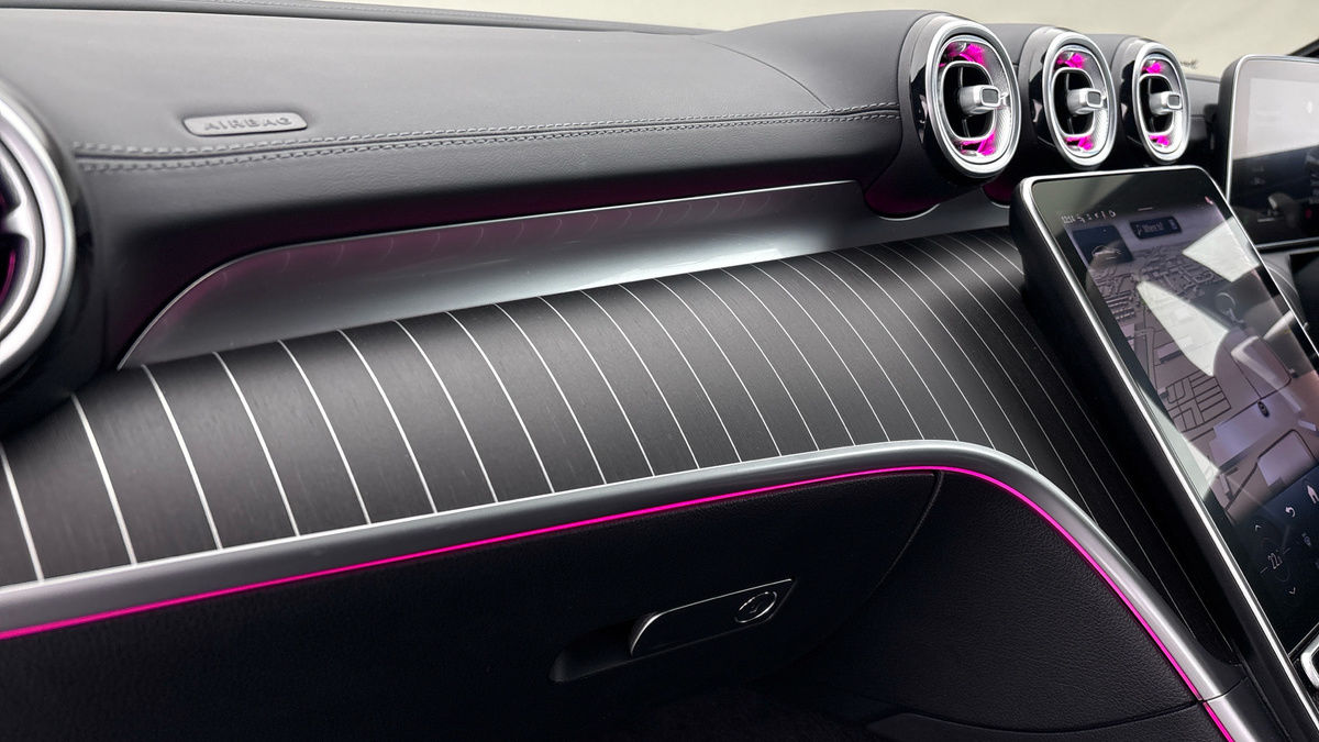 Mercedes-Benz CLE Image 9