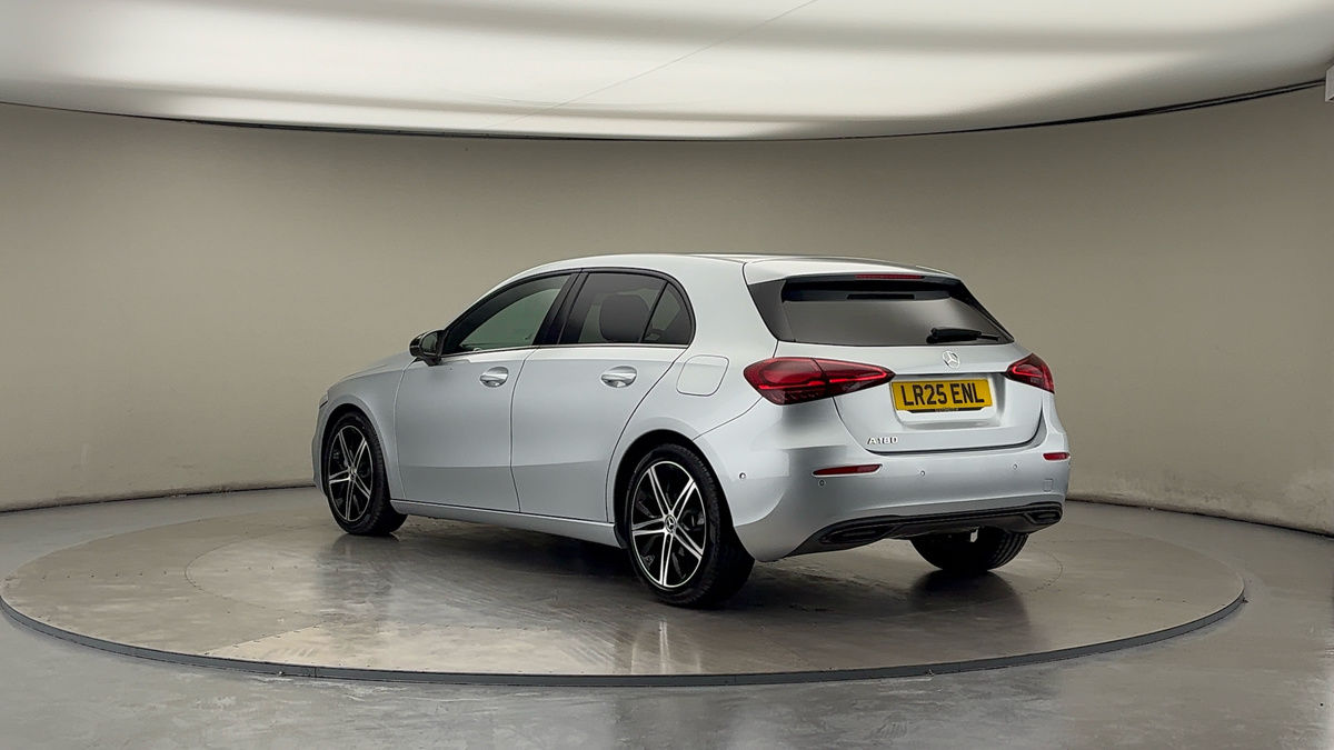Mercedes-Benz A Class Image 2