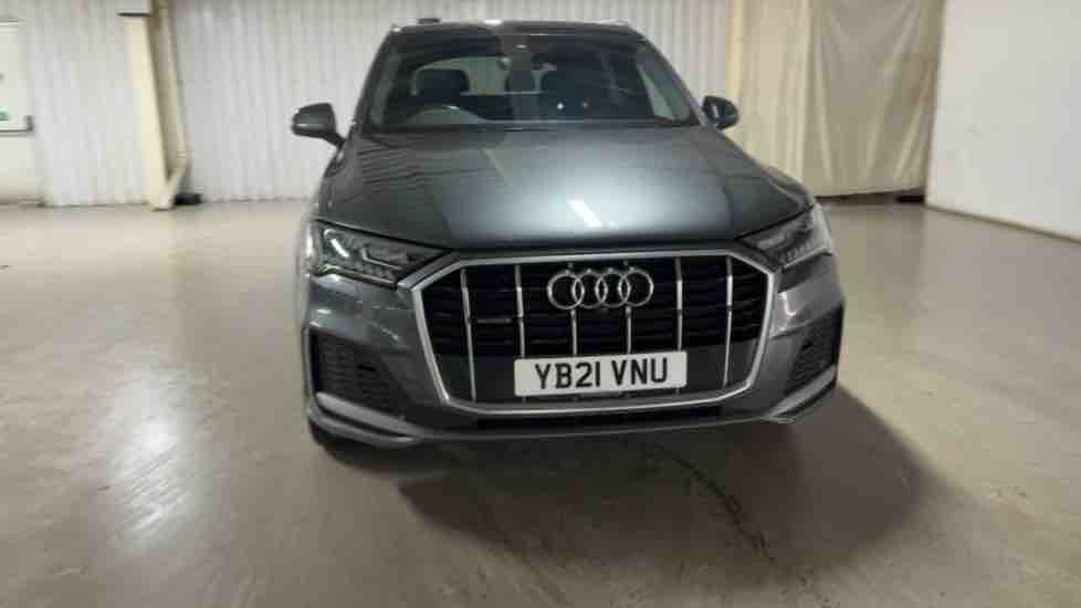 More views of Audi Q7