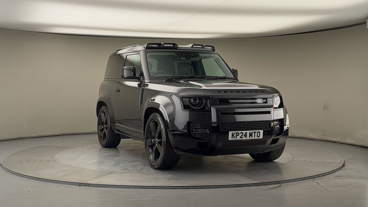 More views of Land Rover Defender 90