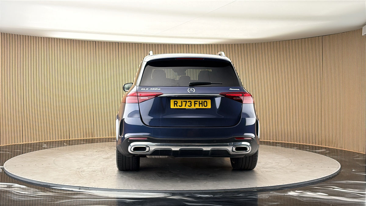 More views of Mercedes-Benz GLE