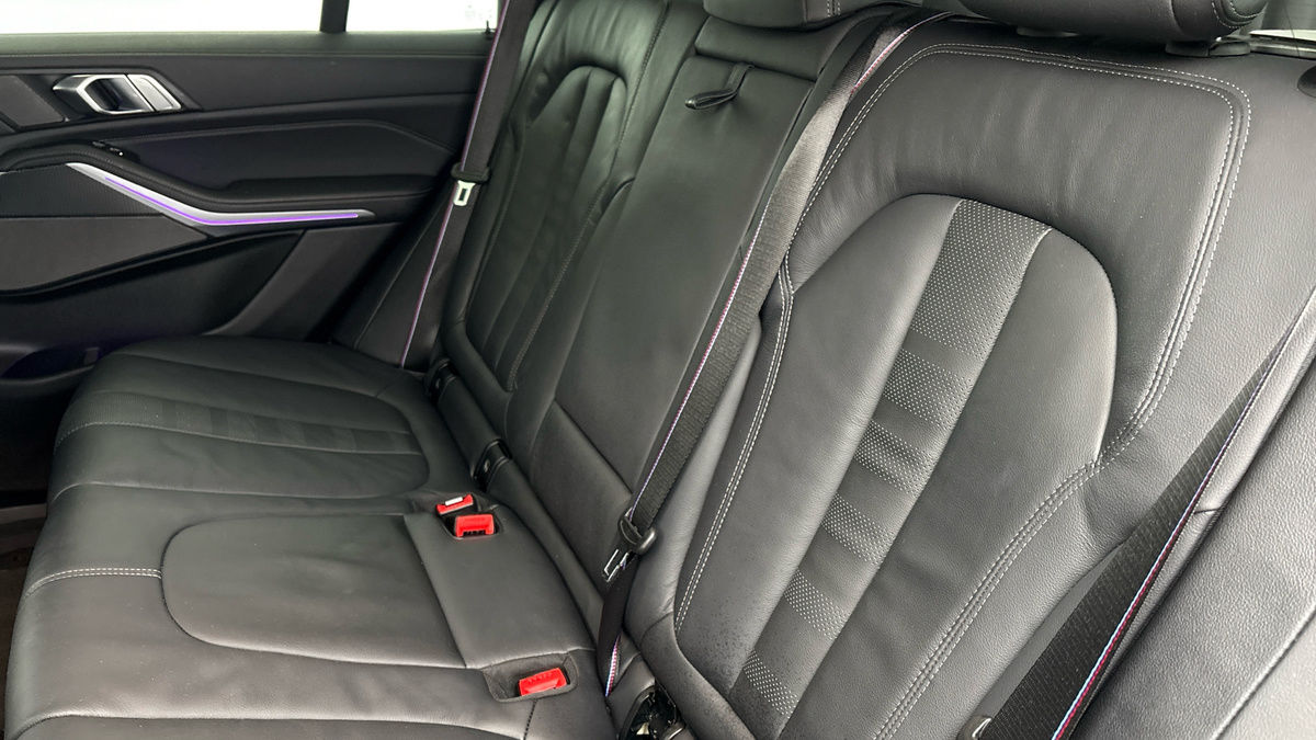 BMW X5 Image 8
