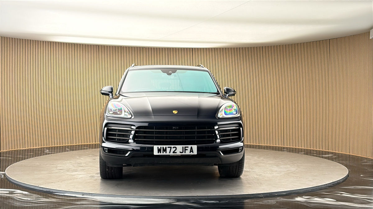 More views of Porsche Cayenne
