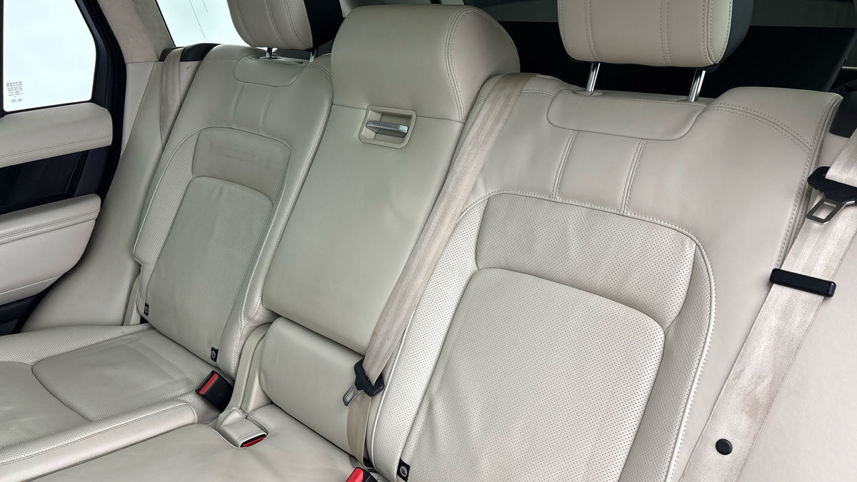 Land Rover Range Rover Image 8