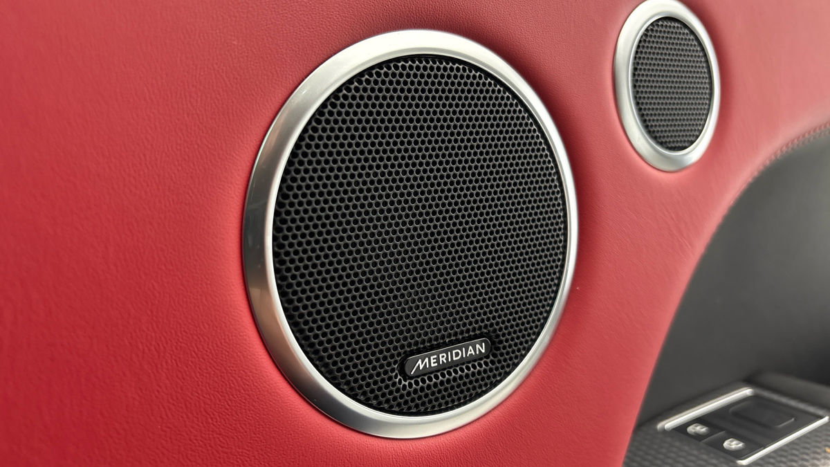 Land Rover Range Rover Sport Image 25