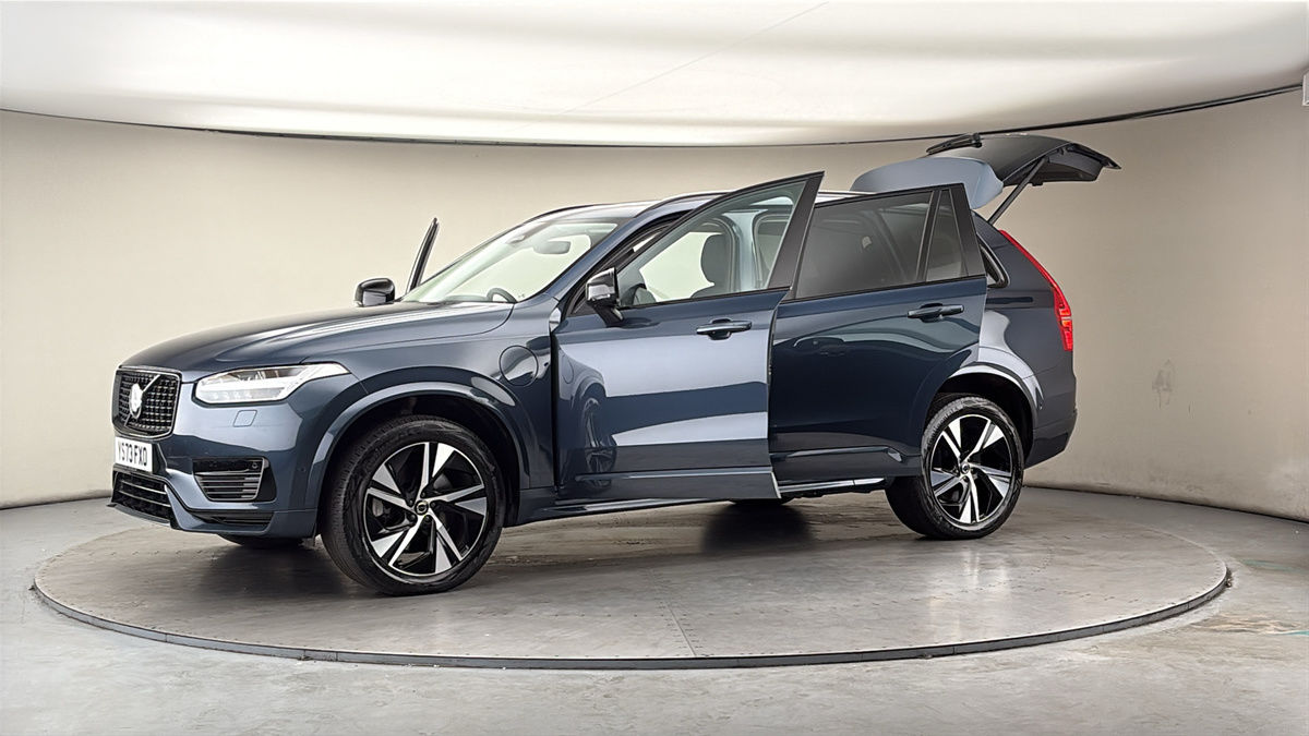 More views of Volvo XC90