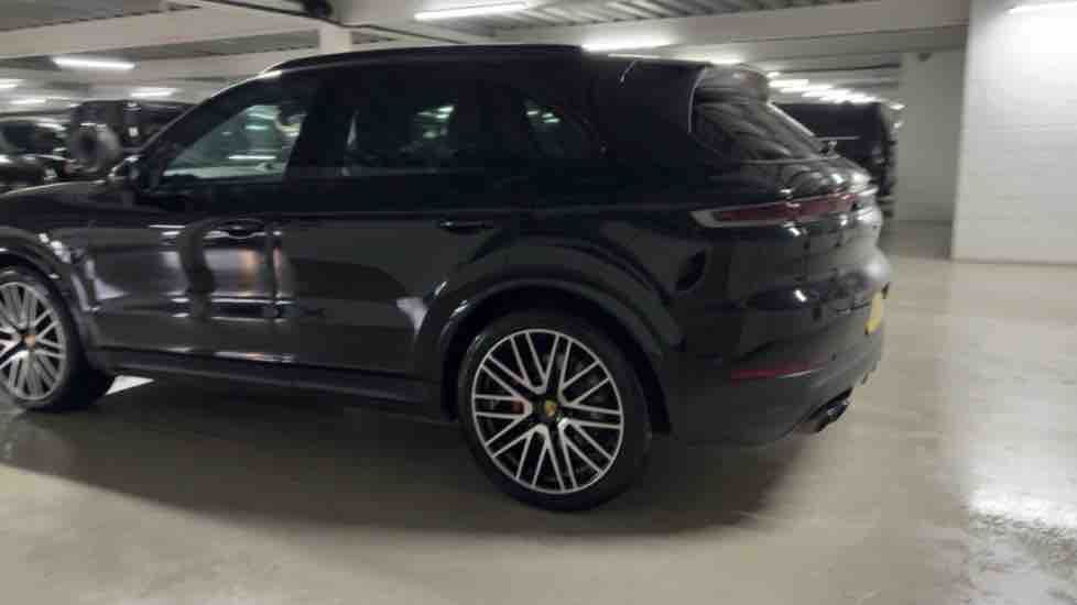 More views of Porsche Cayenne