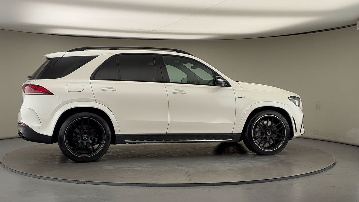 More views of Mercedes-Benz GLE