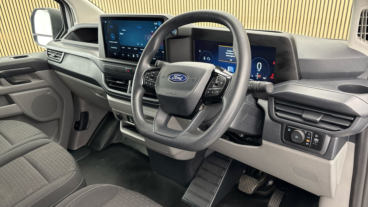 Ford Transit Custom Image 5