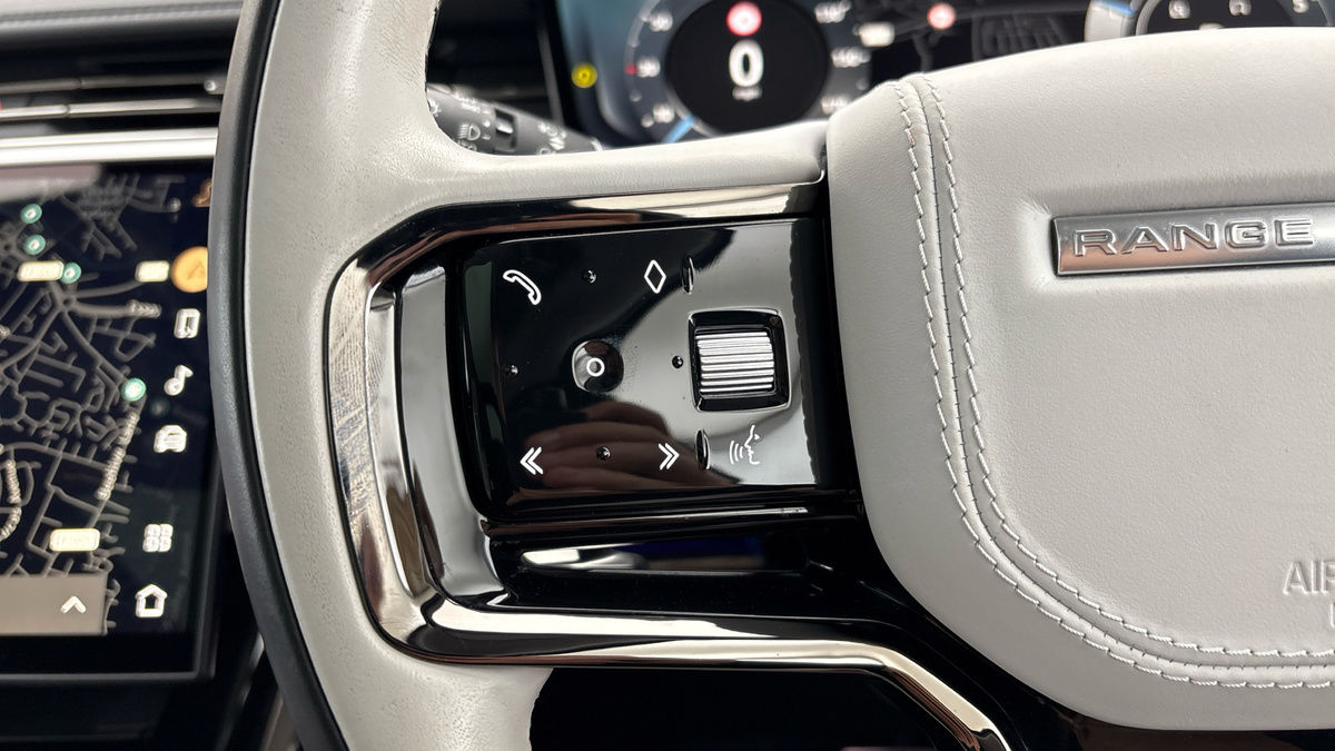 Land Rover Range Rover Sport Image 13