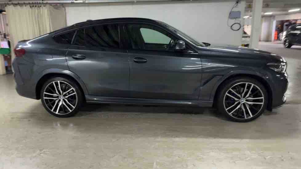 More views of BMW X6