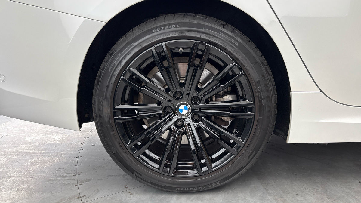 More views of BMW 3 Series