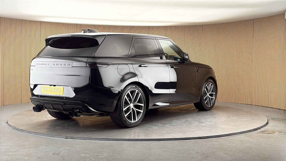 More views of Land Rover Range Rover Sport