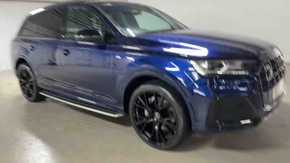 More views of Audi Q7
