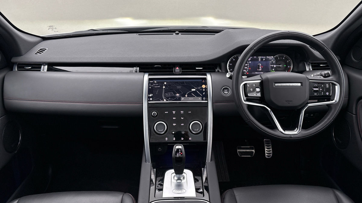 Land Rover Discovery Sport Image 12