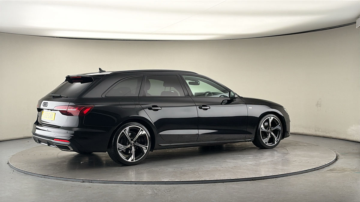 More views of Audi A4 Avant