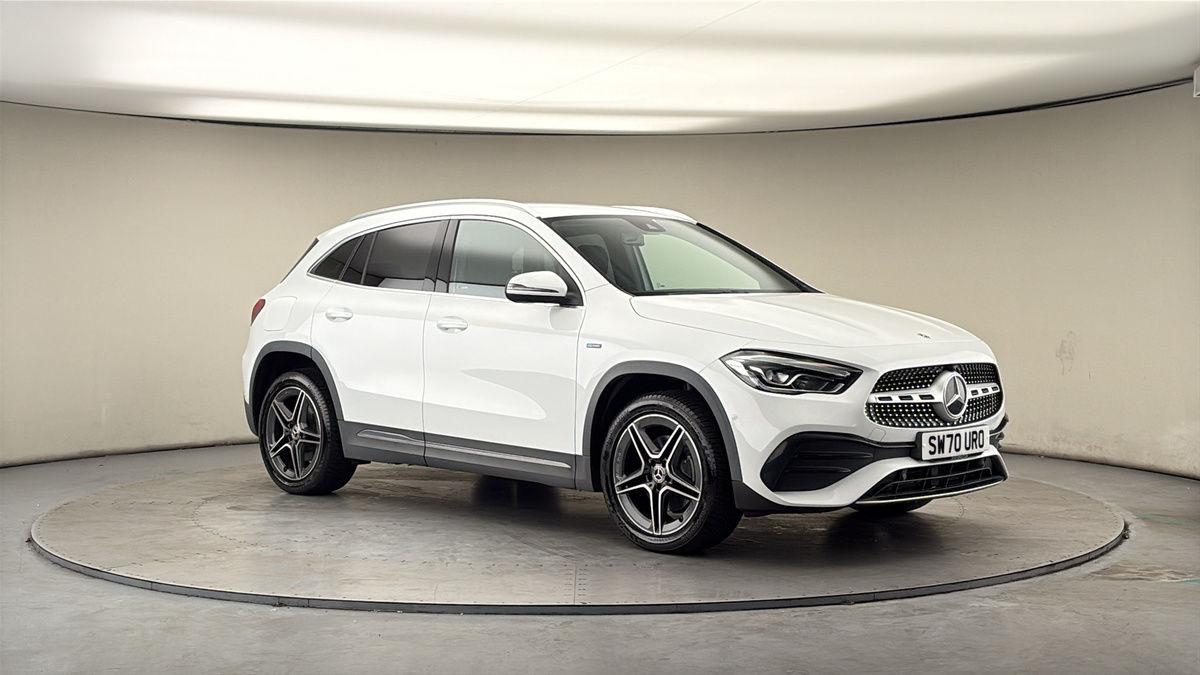 More views of Mercedes-Benz GLA