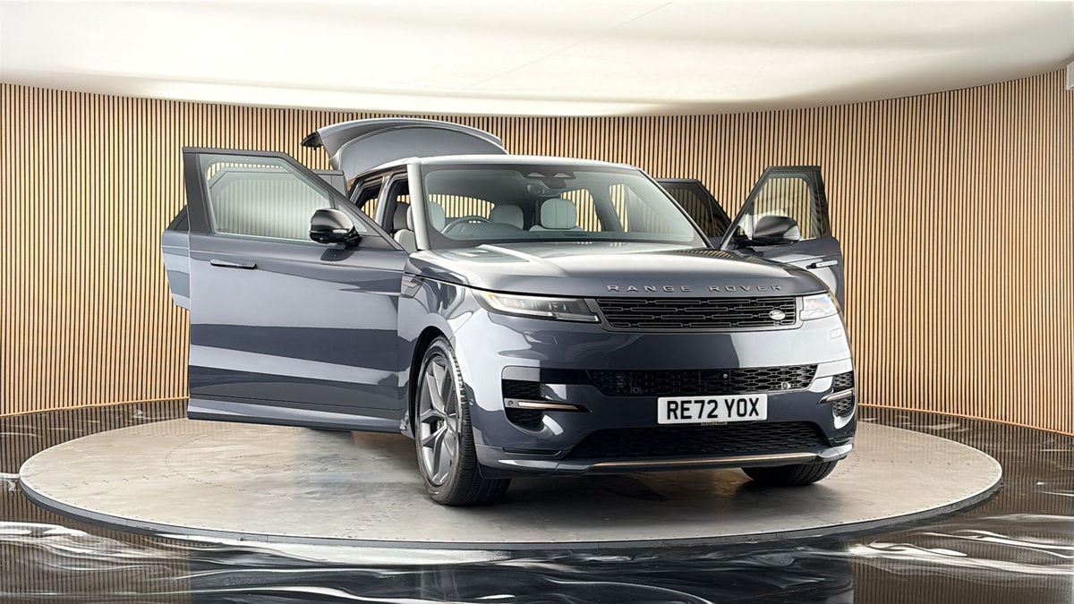 More views of Land Rover Range Rover Sport