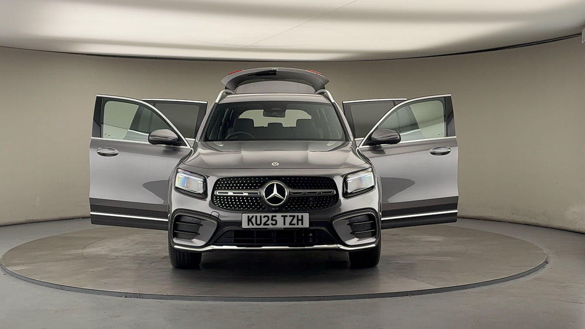 More views of Mercedes-Benz GLB