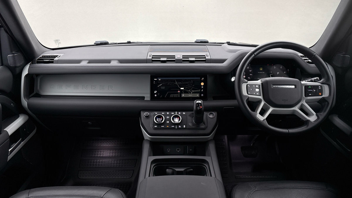 Land Rover Defender 90 Urban Image 12