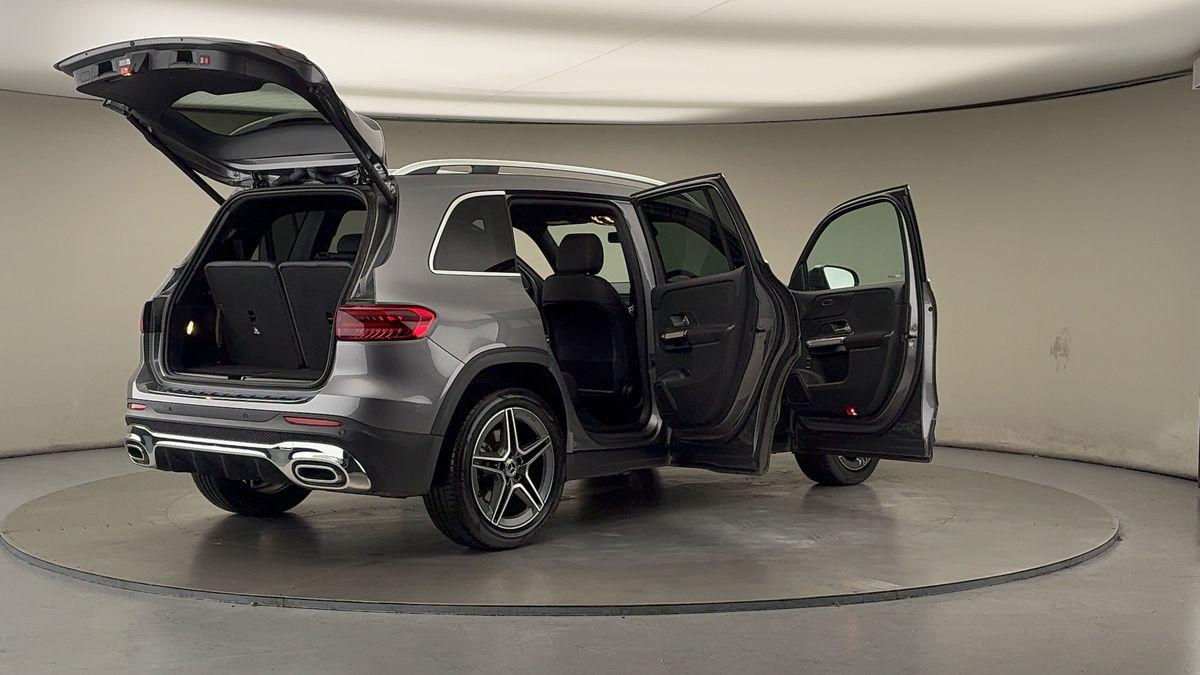 More views of Mercedes-Benz GLB