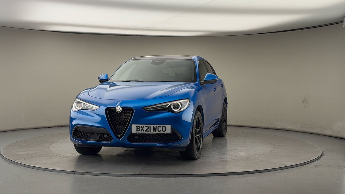 More views of Alfa Romeo Stelvio