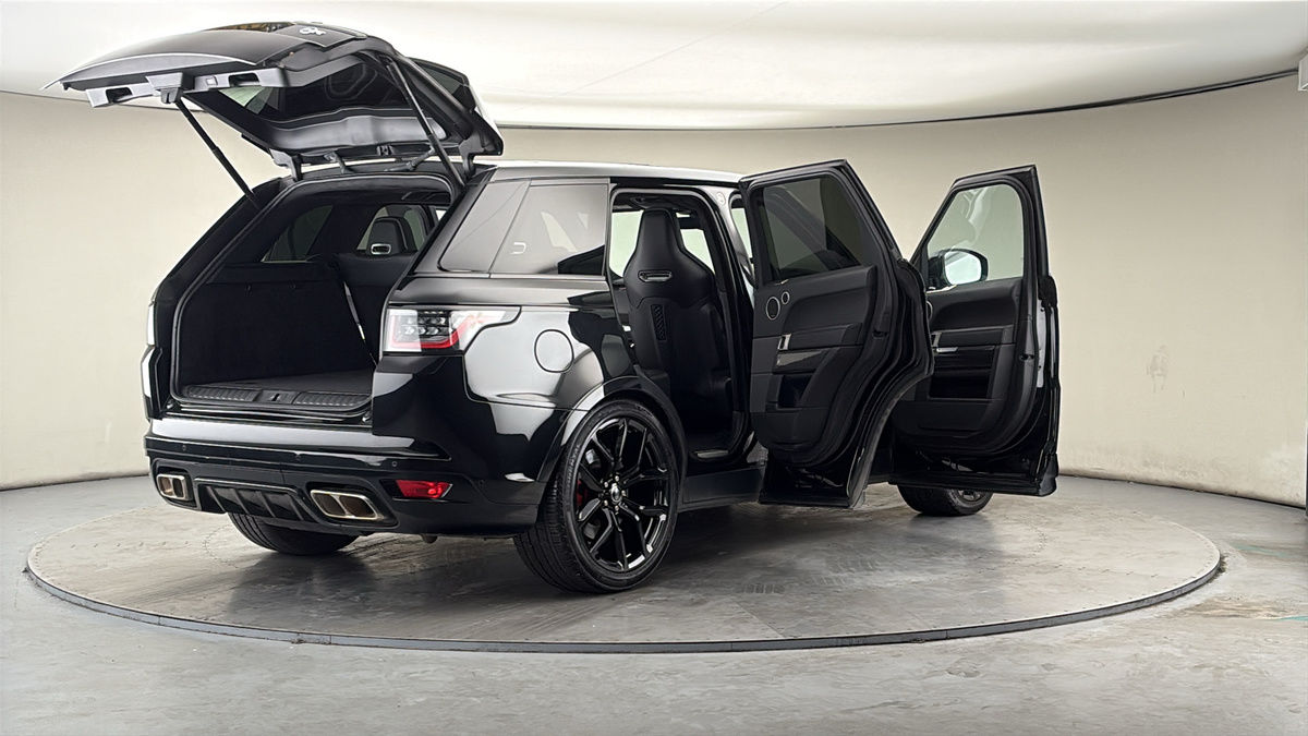 More views of Land Rover Range Rover Sport