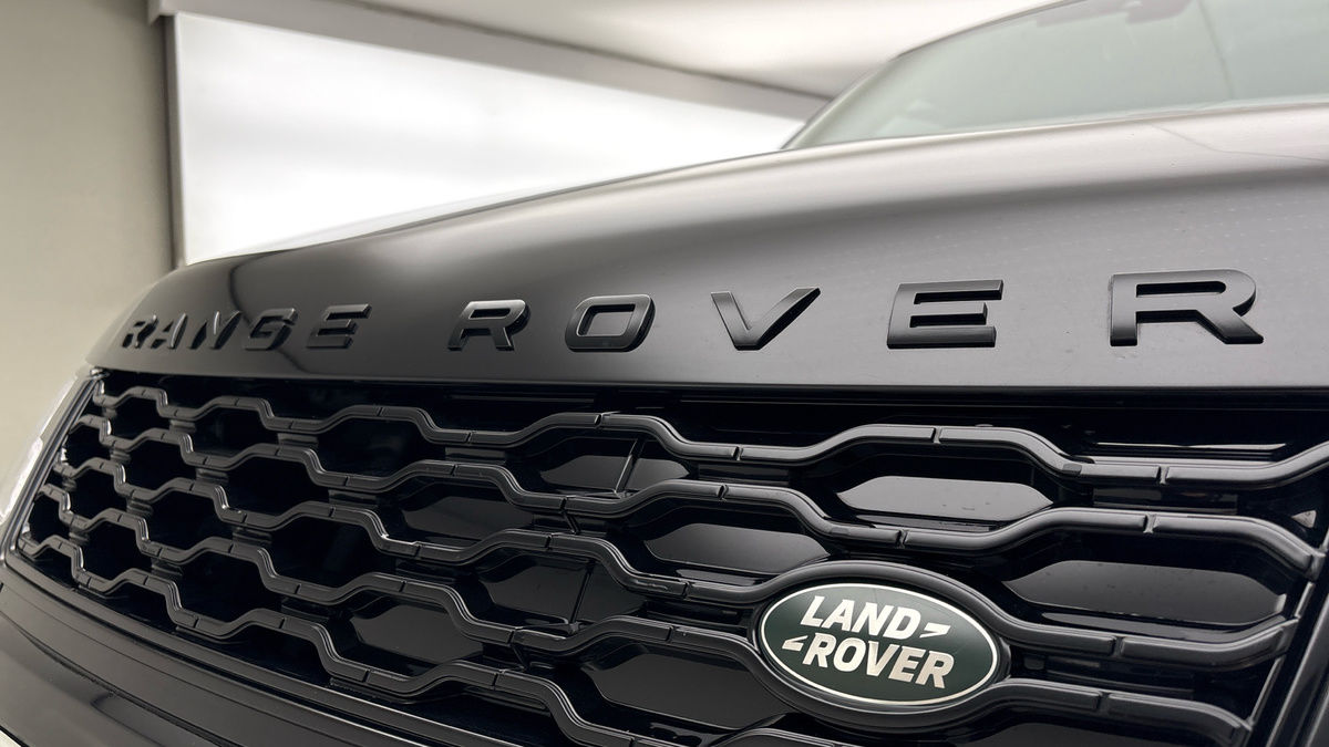 Land Rover Range Rover Sport Image 24
