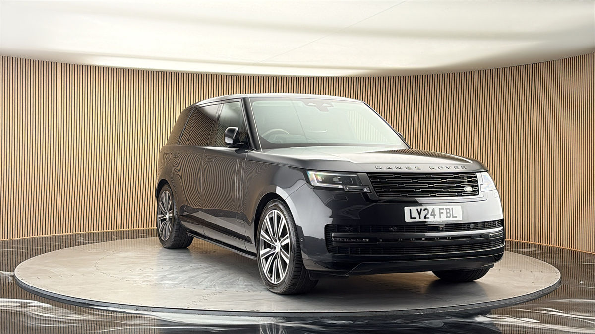 More views of Land Rover Range Rover