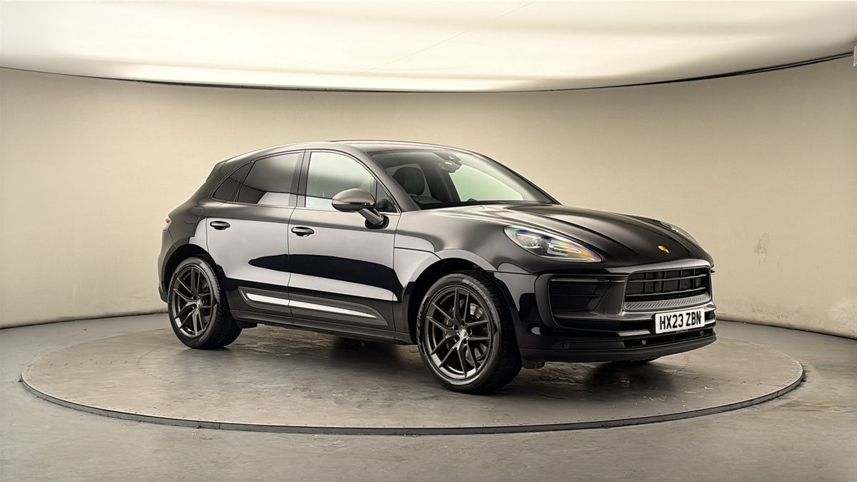 More views of Porsche Macan