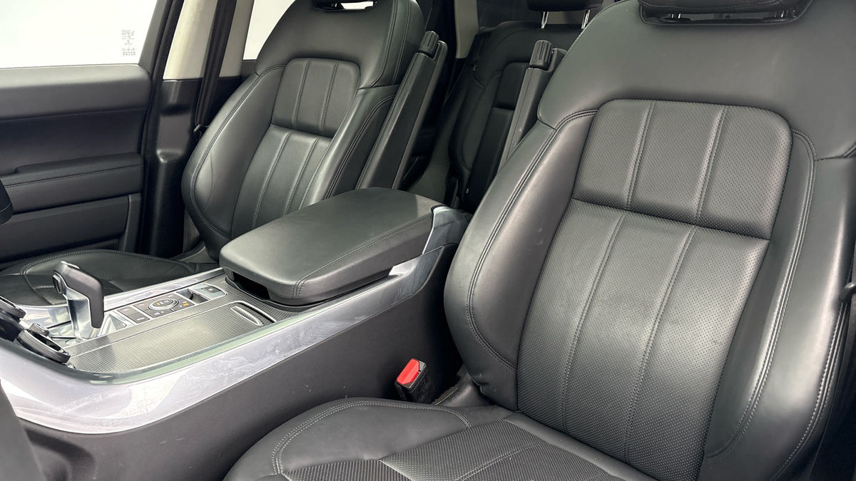 Land Rover Range Rover Sport Image 7