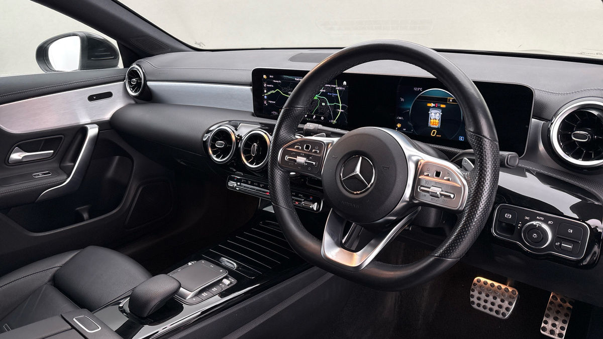 Mercedes-Benz CLA Image 5