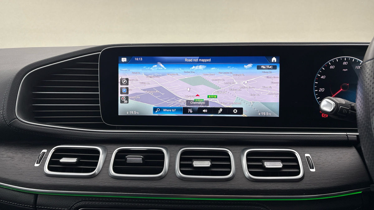 Mercedes-Benz GLE Image 17